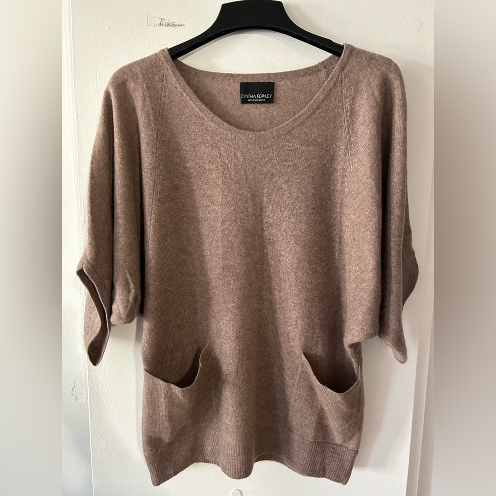 EUC Cashmere Sweater- bat winged sweater